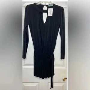 NEW NWT Women VERONICA M Black L/s Keyhole Belt Romper Sz XS Pockets